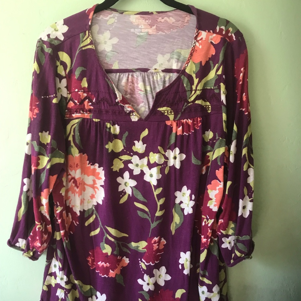 Multi coloured TOP  with embroidery.